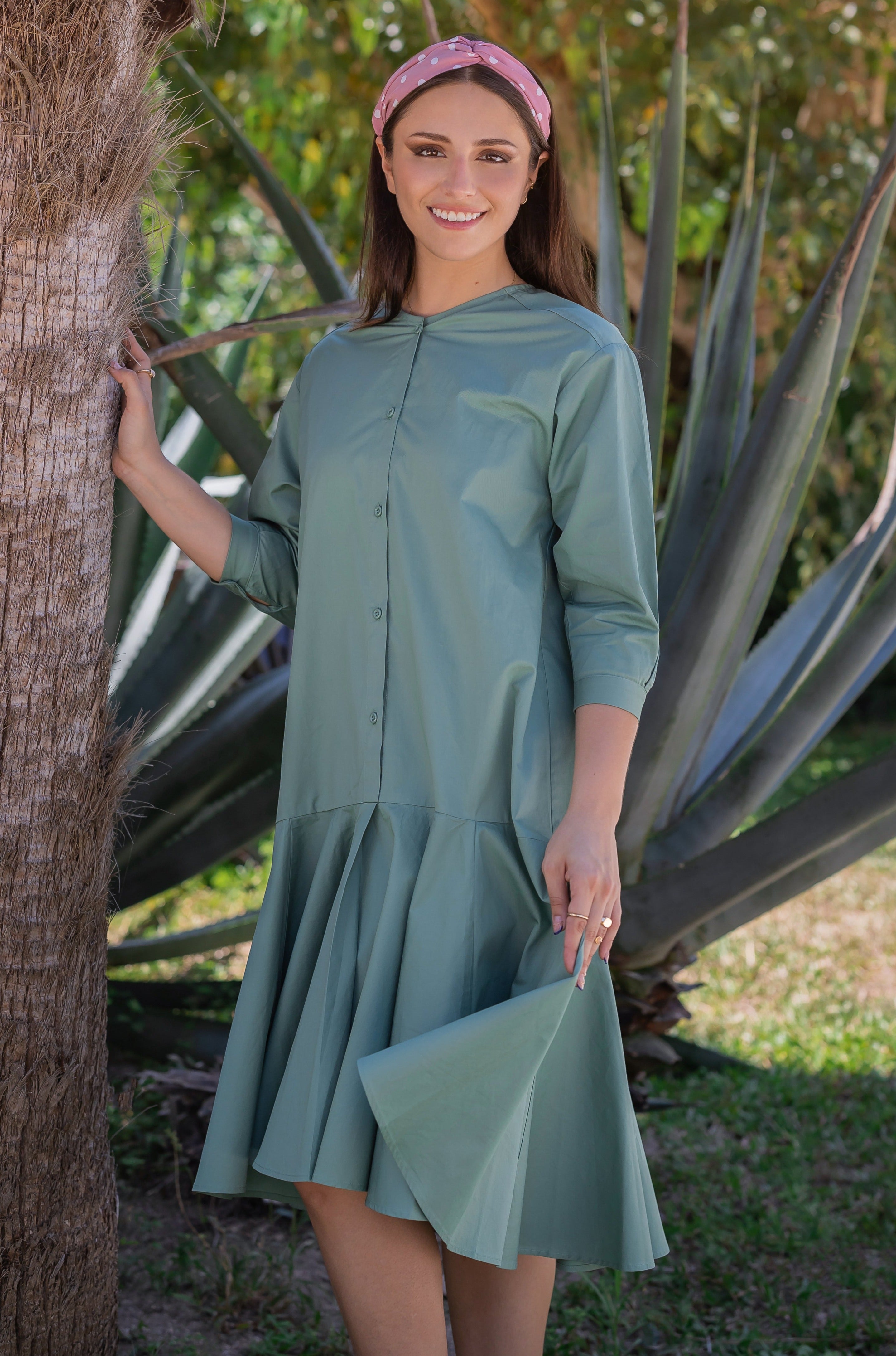Shirt buttons down Green dress