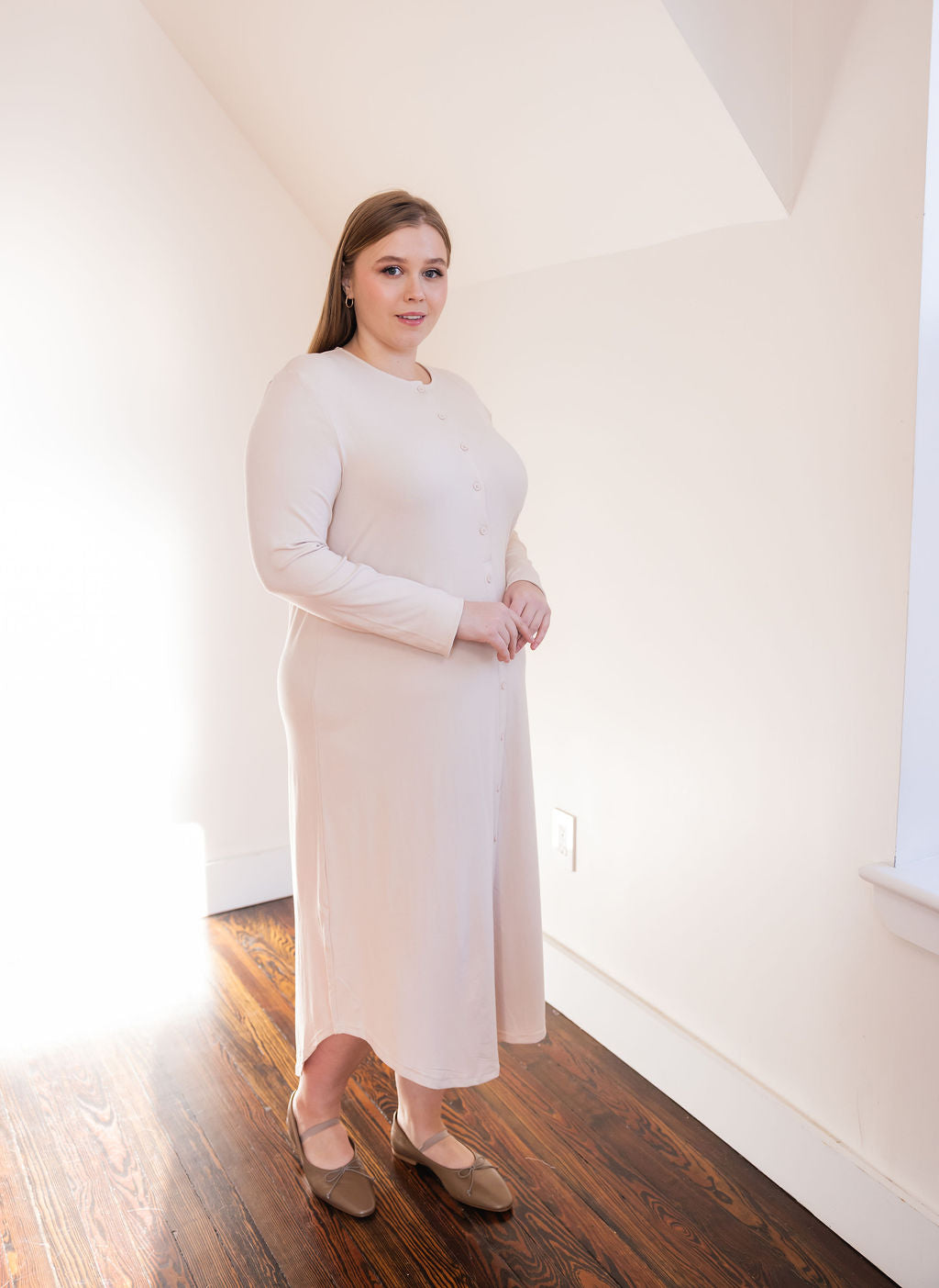 Button down rounded hem basic dress - Cream